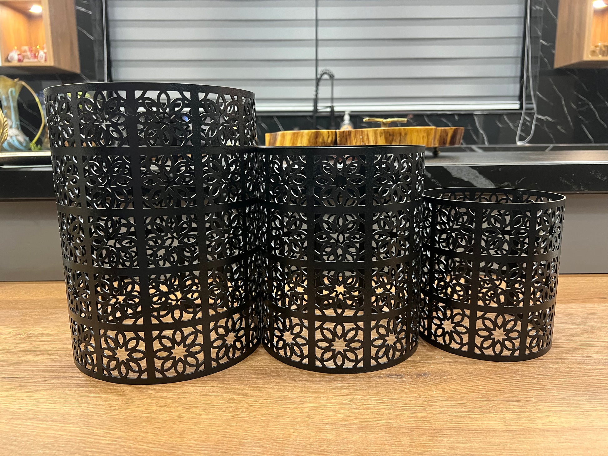 Metal Stands - LA Home Store