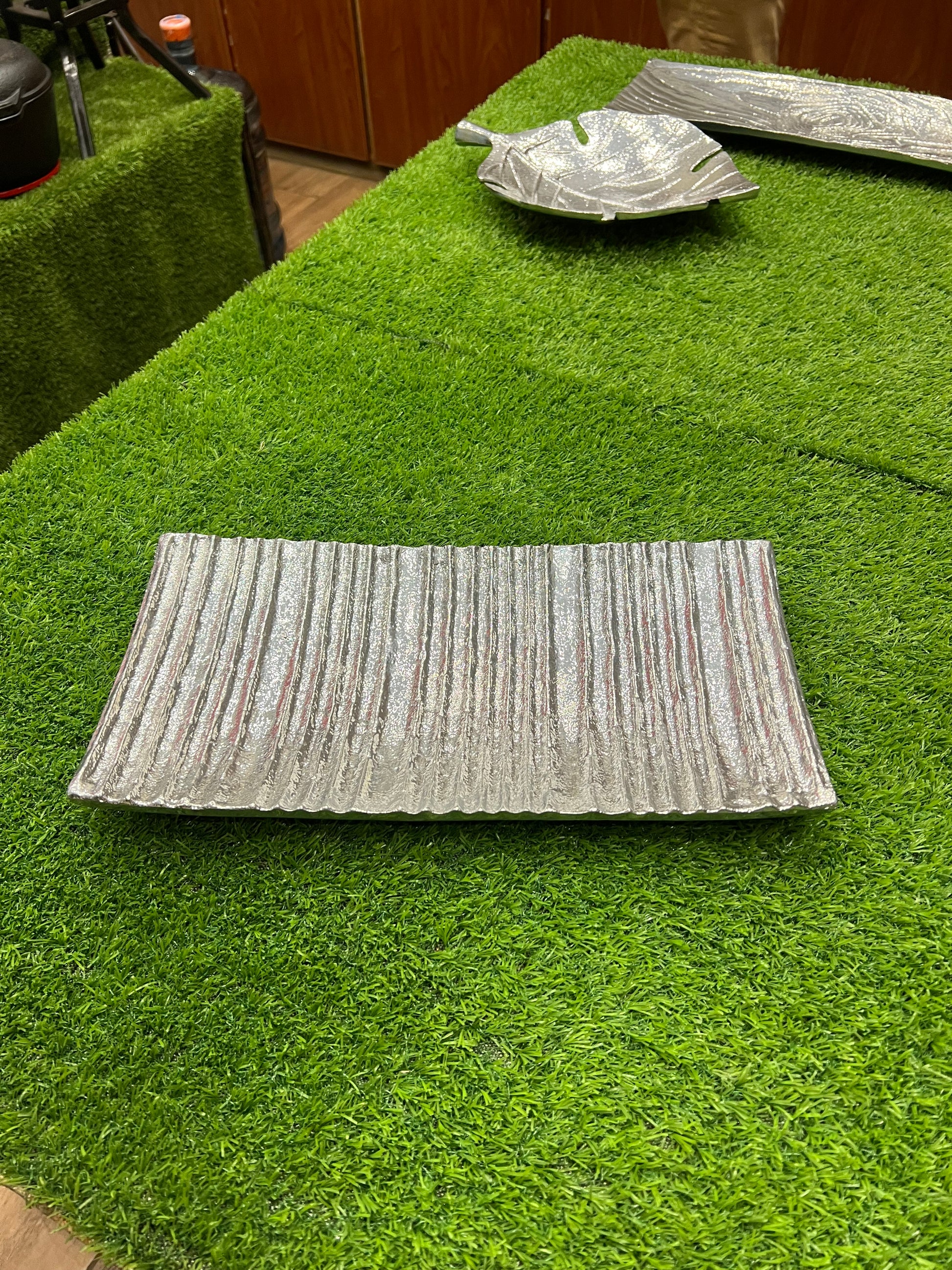 Ribbed Dish - LA Home Store
