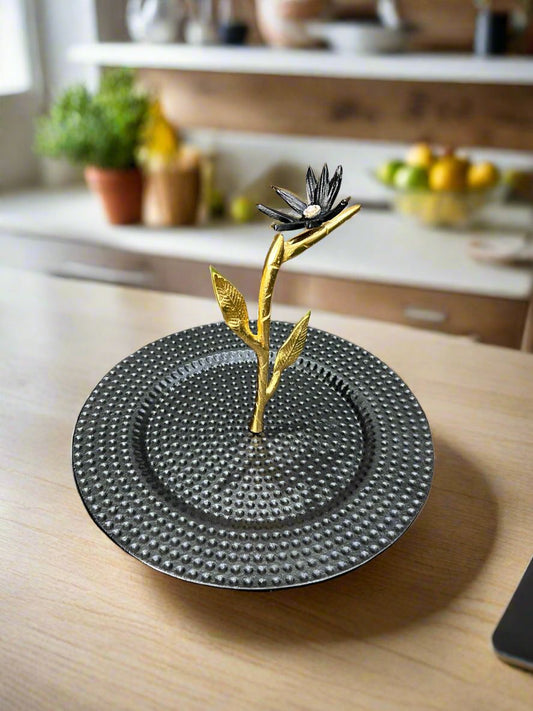 Hammered Sandwich Plate - LA Home Store