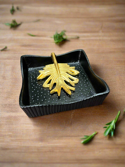 Pinnate Leaf Napkin Holder