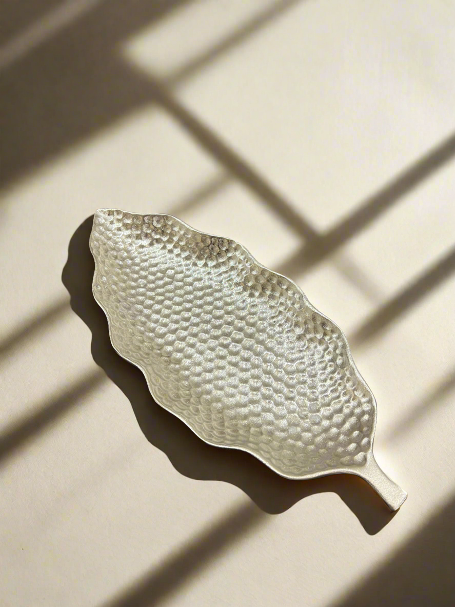 Hammered Leaf