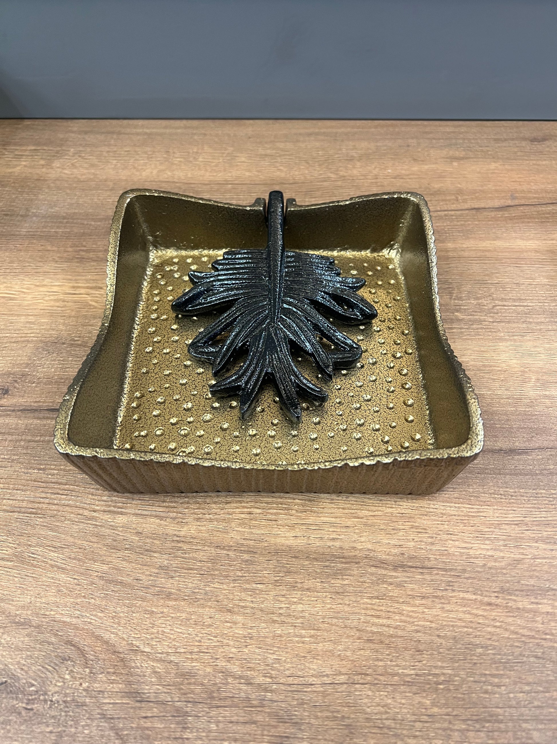 Pinnate Leaf Napkin Holder - LA Home Store