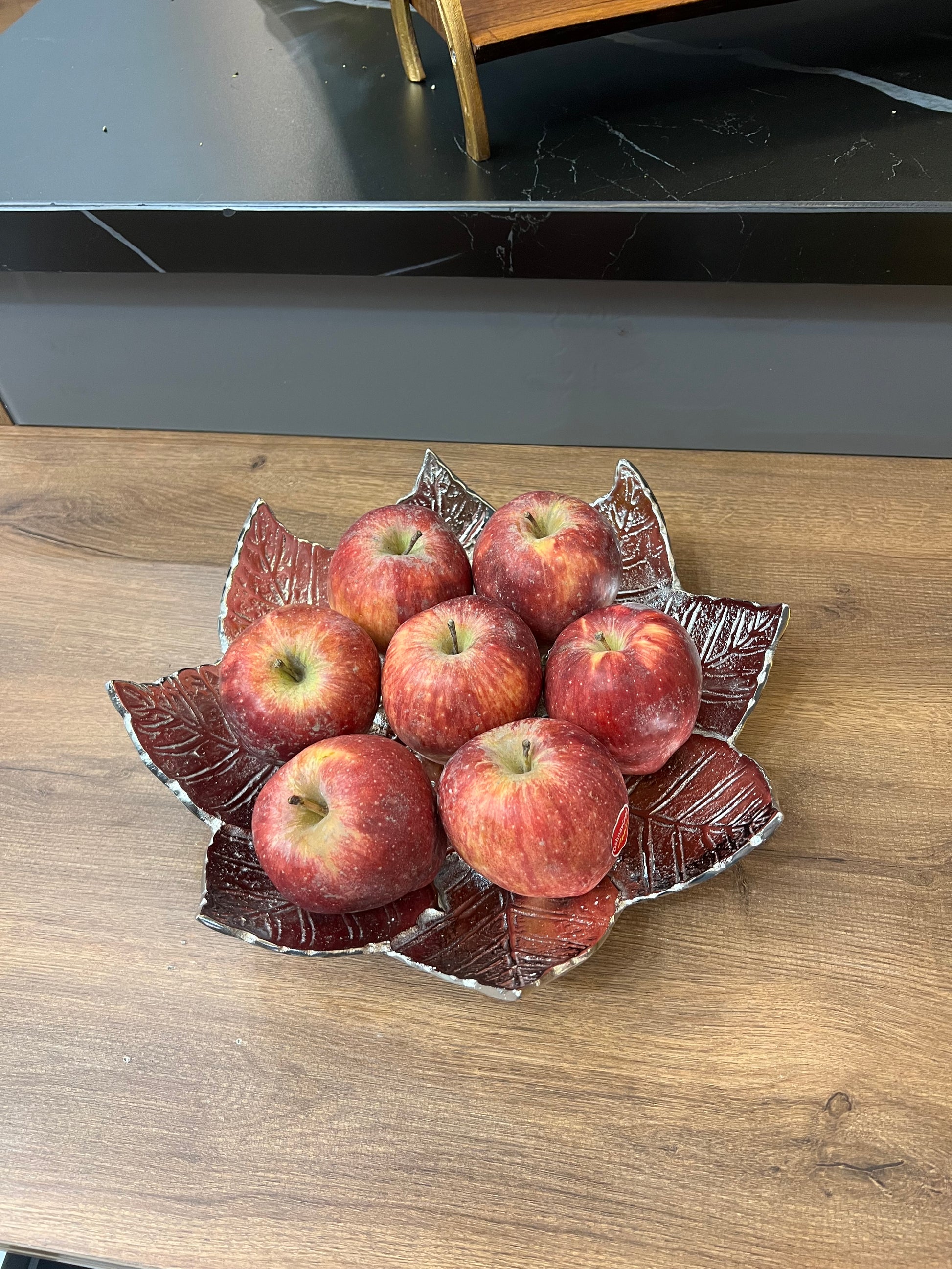 Leaf Fruit Bowl - LA Home Store